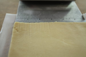 marking dough for cutting